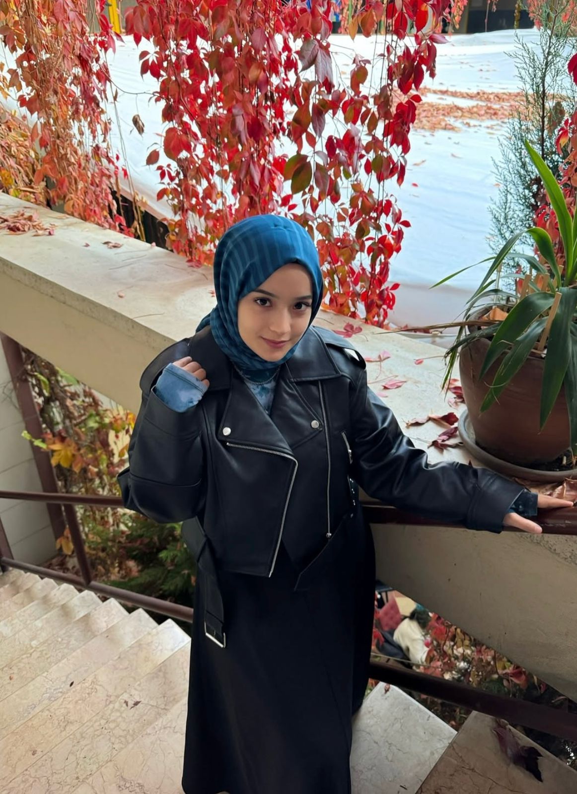 Nenehatun İngiliz Escort Bayan Tülin