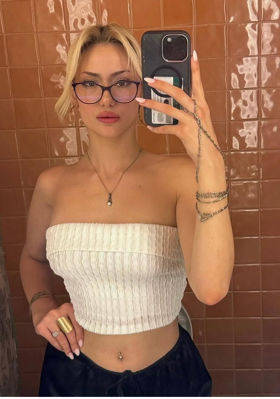 Hacımaşlı Sonsuz Güzellik Bayan Escort Aleyna