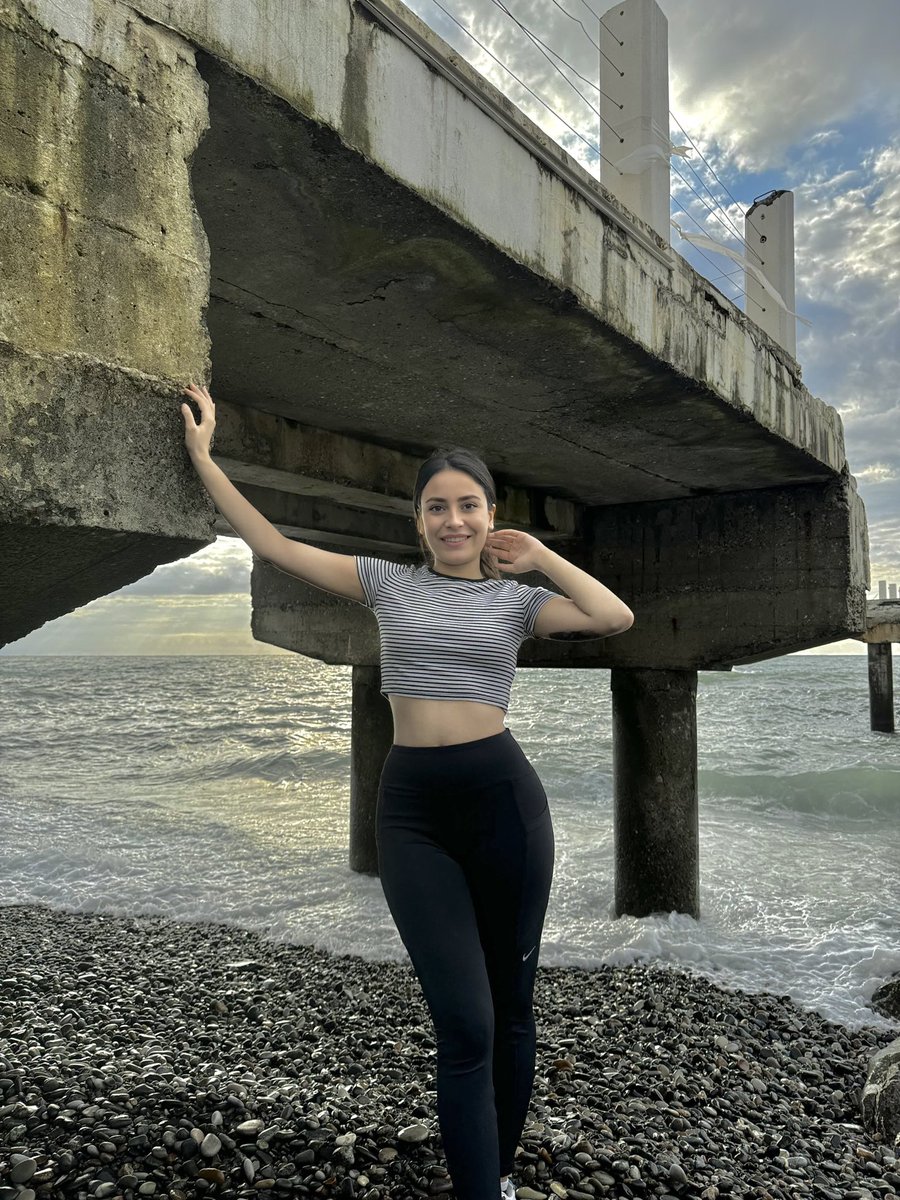 Arnavutköy Merkez Partner Escort Mina